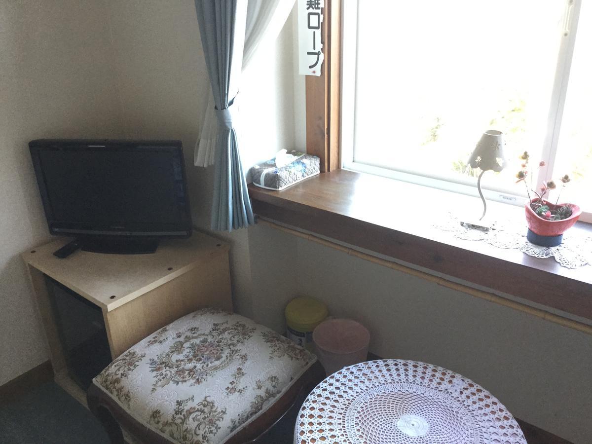 Chiisana Hotel Hanaikada Itō Extérieur photo