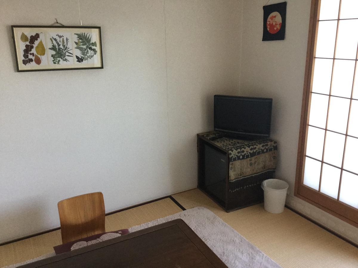 Chiisana Hotel Hanaikada Itō Extérieur photo