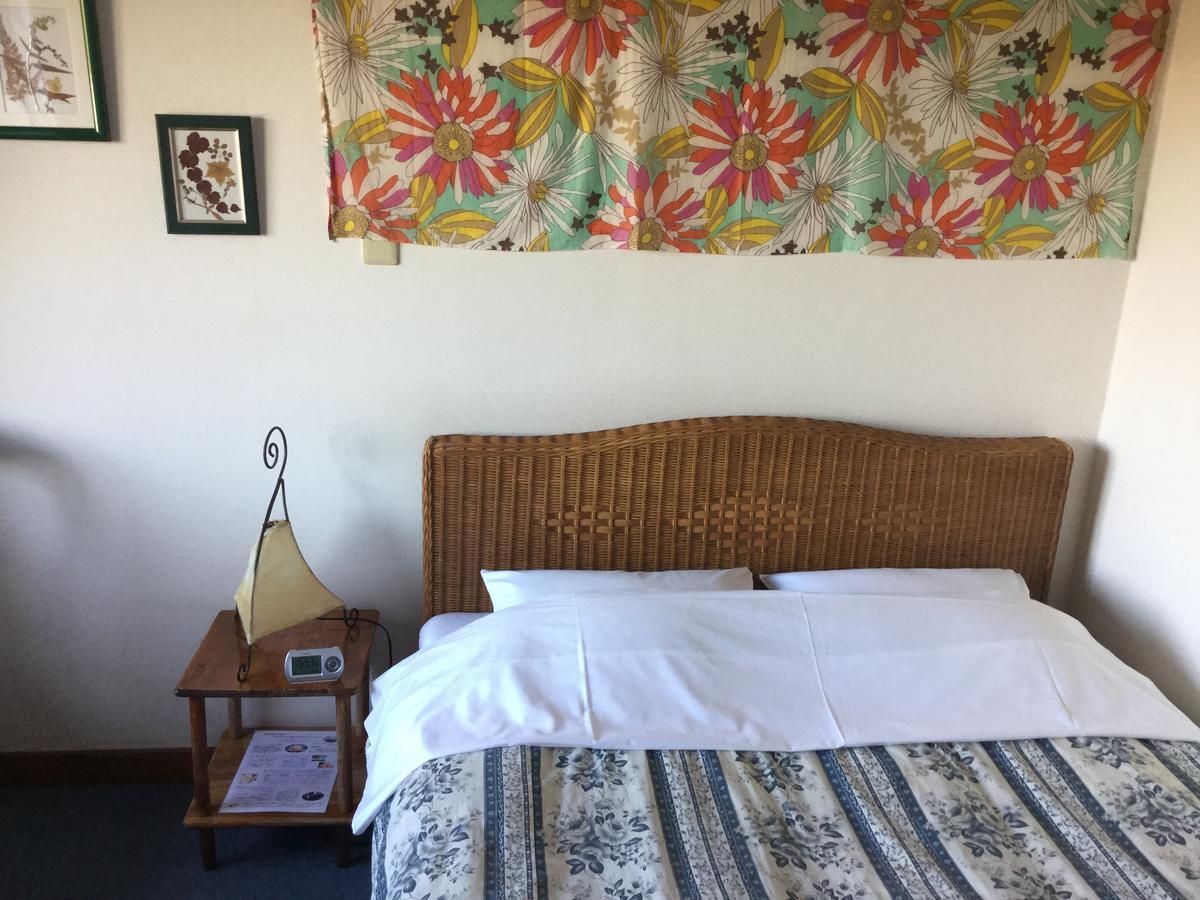 Chiisana Hotel Hanaikada Itō Extérieur photo