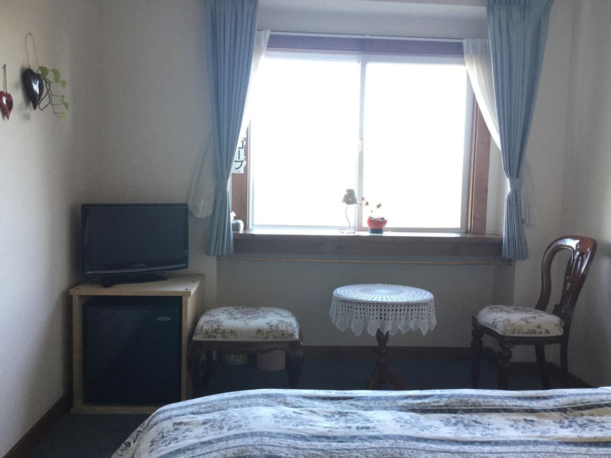 Chiisana Hotel Hanaikada Itō Extérieur photo