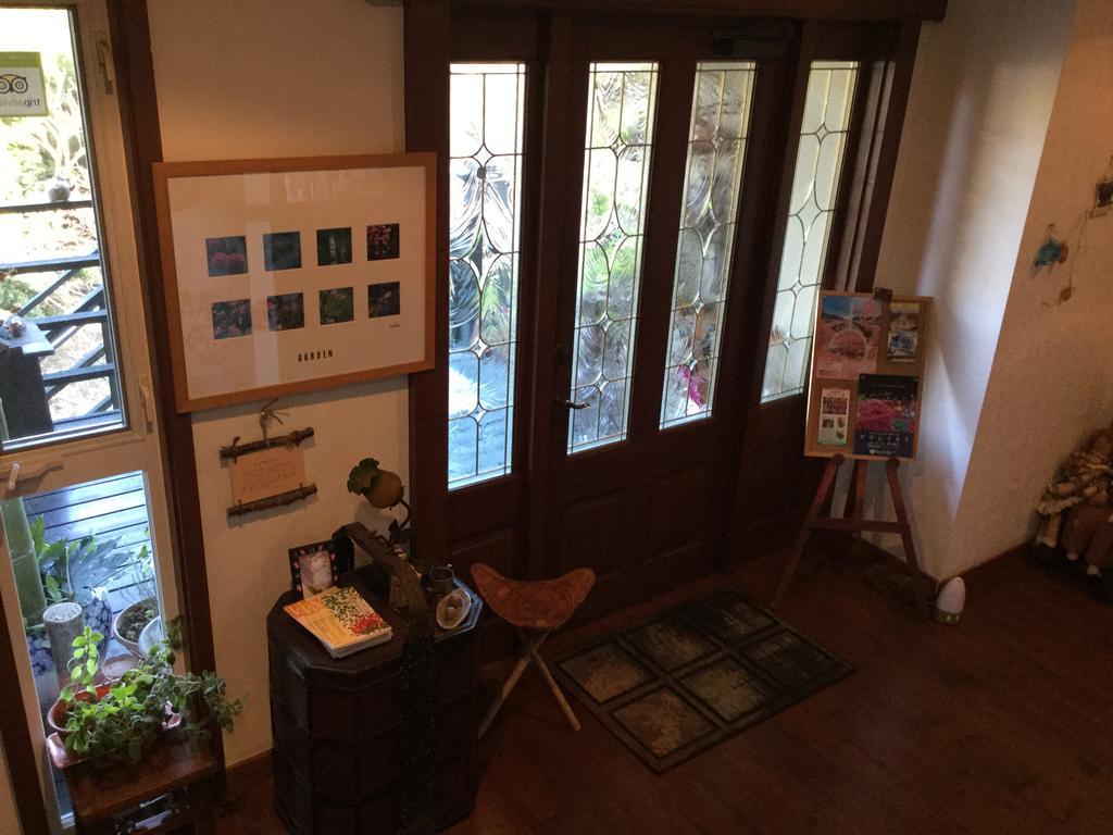 Chiisana Hotel Hanaikada Itō Extérieur photo