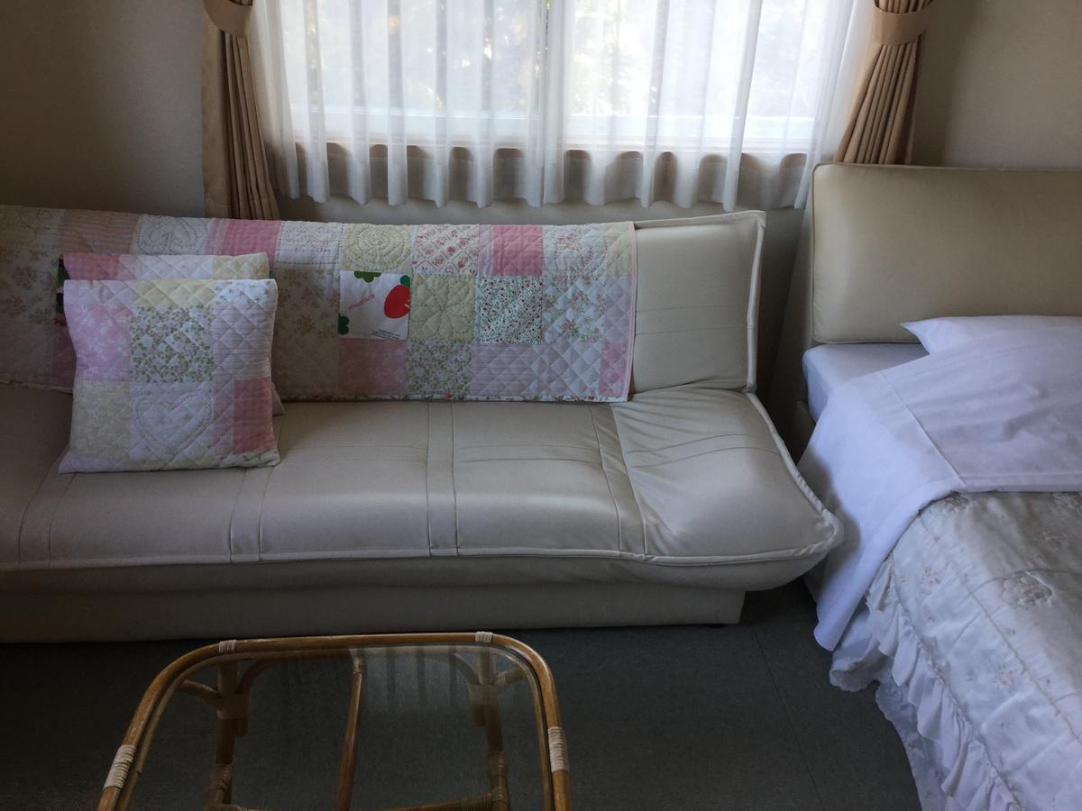 Chiisana Hotel Hanaikada Itō Extérieur photo